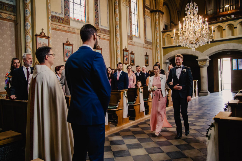 svatební fotograf Praha,svatba střední čechy, církevní obřad, svatba v kostele, nejhezčí svatební fotografie-2229