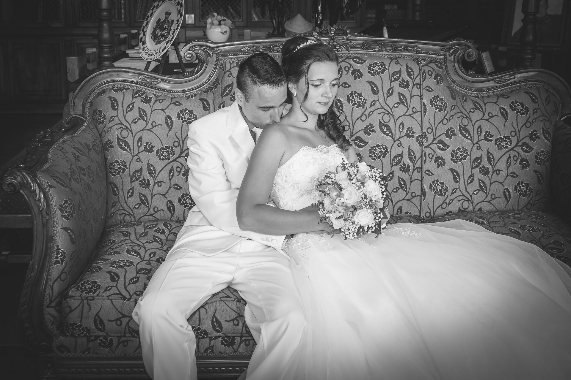 Svatební fotografie Lucie a Milan Zámek Loučeň - Svatební fotograf Studio Beautyfoto