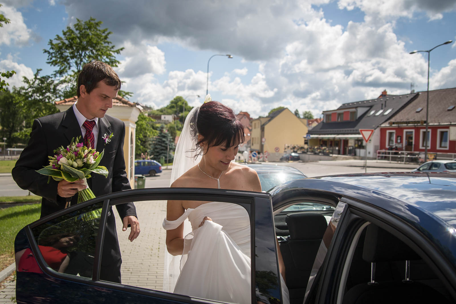 Svatební-fotografie-Mirka-a-Petr-svatební-fotograf- svatebni-kameraman-studio-Beautyfoto-Jižní-Čechy-Zvíkov-Orlík-svatební-video