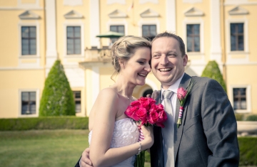 Svatební fotografie zámecký park Lysá nad Labem nad Labem - Svatební fotograf Studio Beautyfoto, svatební video