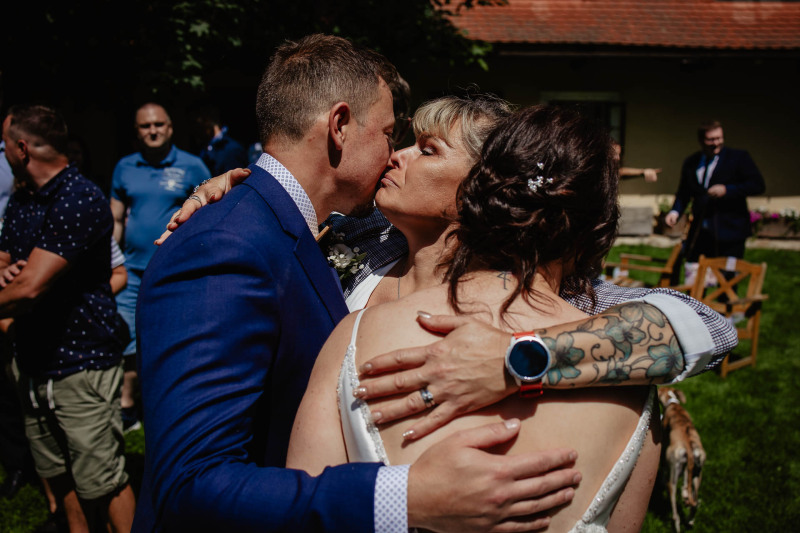 svatební-fotograf-statek-Zápy-179
