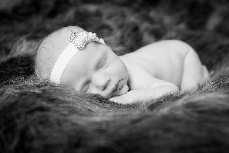 newborn-fotograf-rodinný-fotograf-fotografie-miminek-2-2