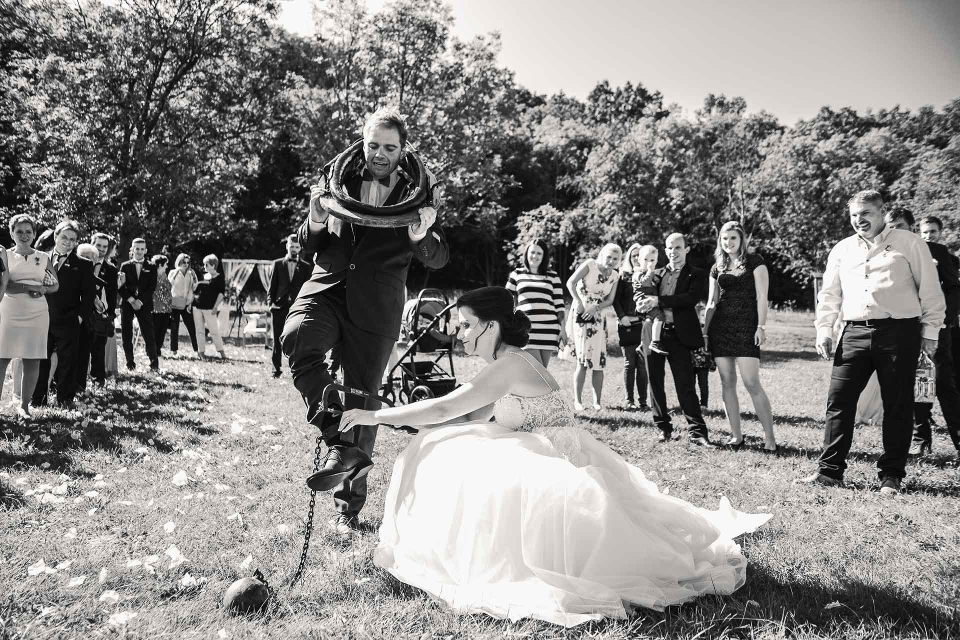 svatební-fotografie-Říp-svatební-video-ŘÍP-svatební-fotograf-ŘÍP-svatba-Mělník-svatba-Neratovice-fotograf-na-savtbu-kameraman-na-svatbu-153