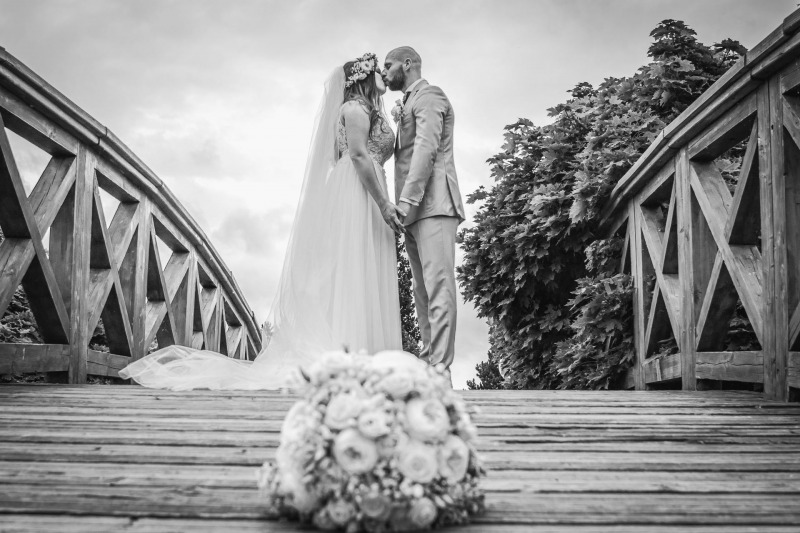 Svatební-fotograf-Dvůr-Pecínov-Benešov-9659