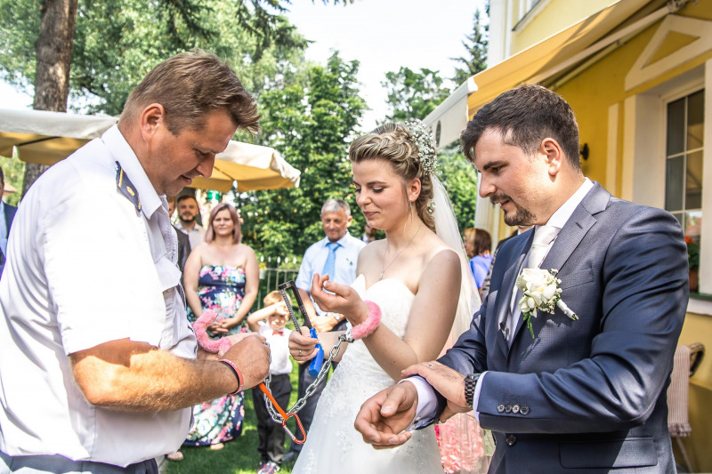 Svatební-fotograf-Nymburk-5540