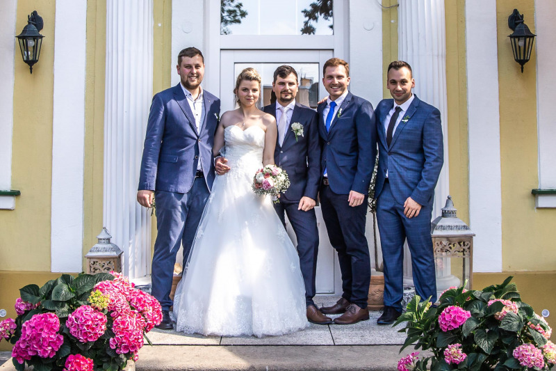Svatební-fotograf-Nymburk-5860