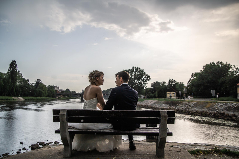 Svatební-fotograf-Nymburk-6178