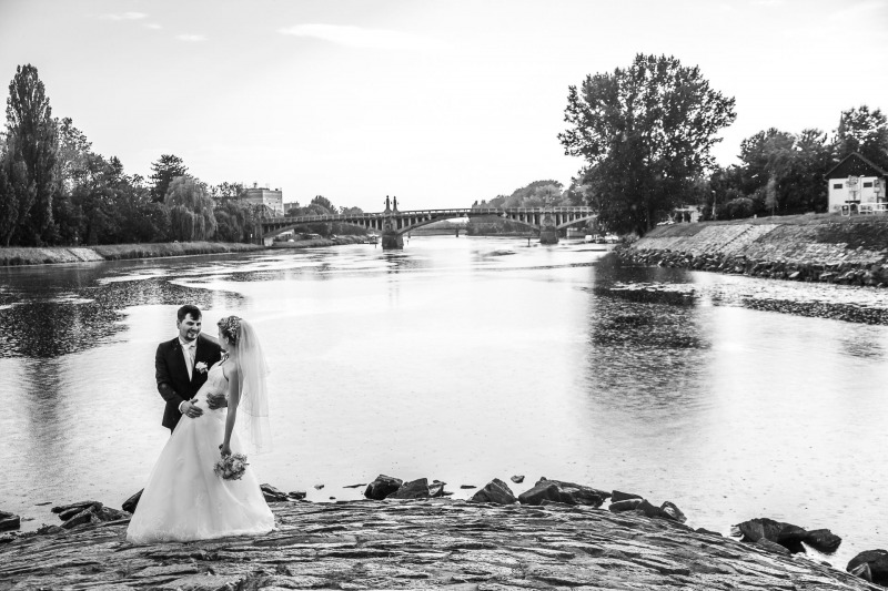 Svatební-fotograf-Nymburk-6233