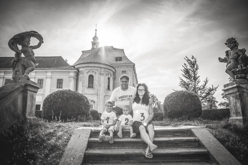 rodinné-těhotenské-fotografování-Lysá-nad-Labem
